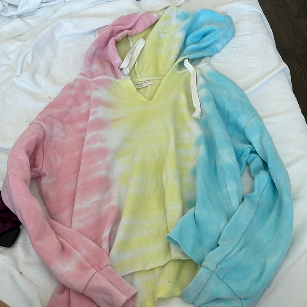 Ocean Drive tie dye cropped sweatshirt